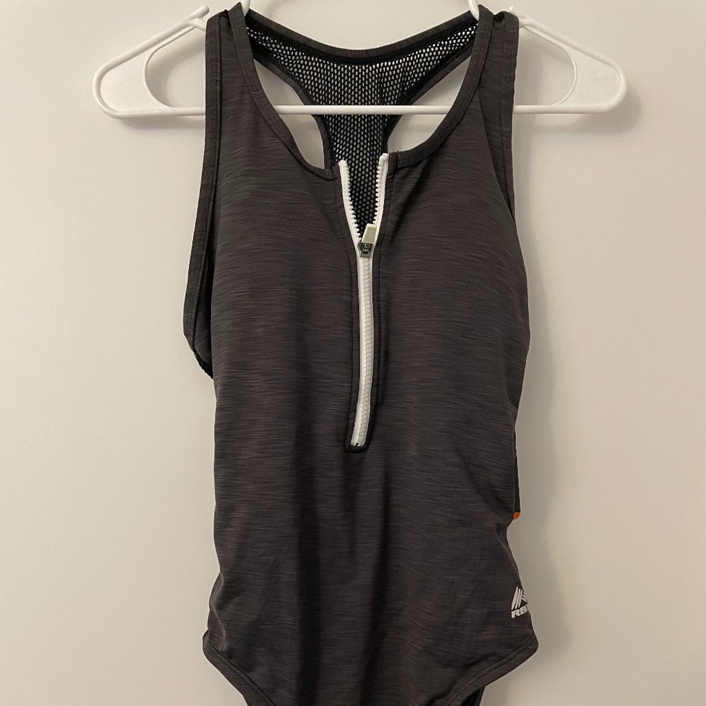 NWT Women's Sm RBX Zip Basket-Weave Paneled One-Piece Swimsuit